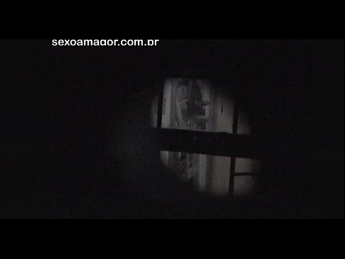 ❤️ Blondie vin an kasèt yon voyeur nan katye kache dèyè brik kre ❌ Videyo sèks nan ht.com-porn-hat.ru